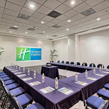 Holiday Inn Express Villahermosa By Ihg Exteriör bild