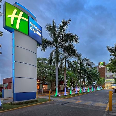 Holiday Inn Express Villahermosa By Ihg Exteriör bild