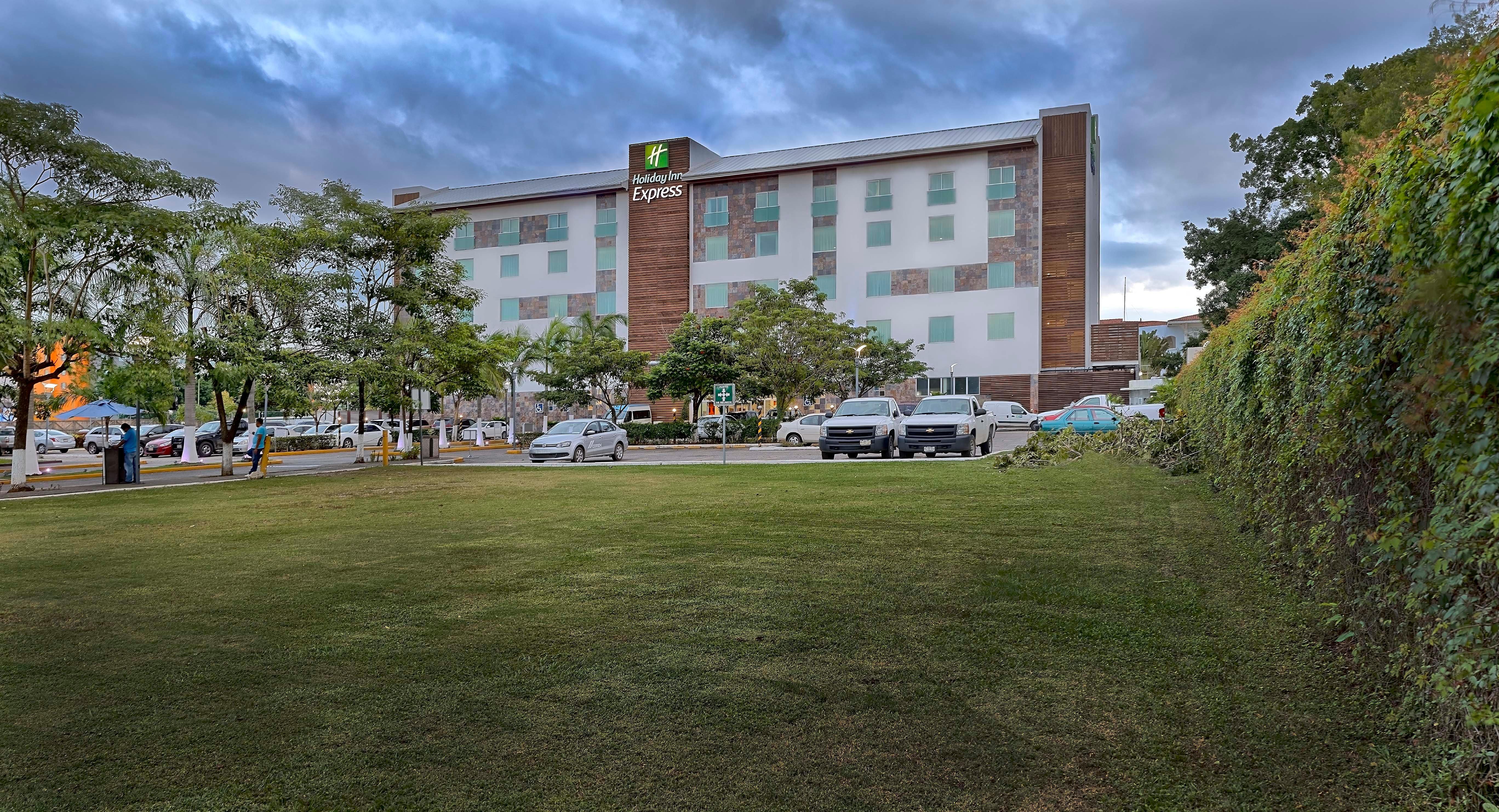 Holiday Inn Express Villahermosa By Ihg Exteriör bild
