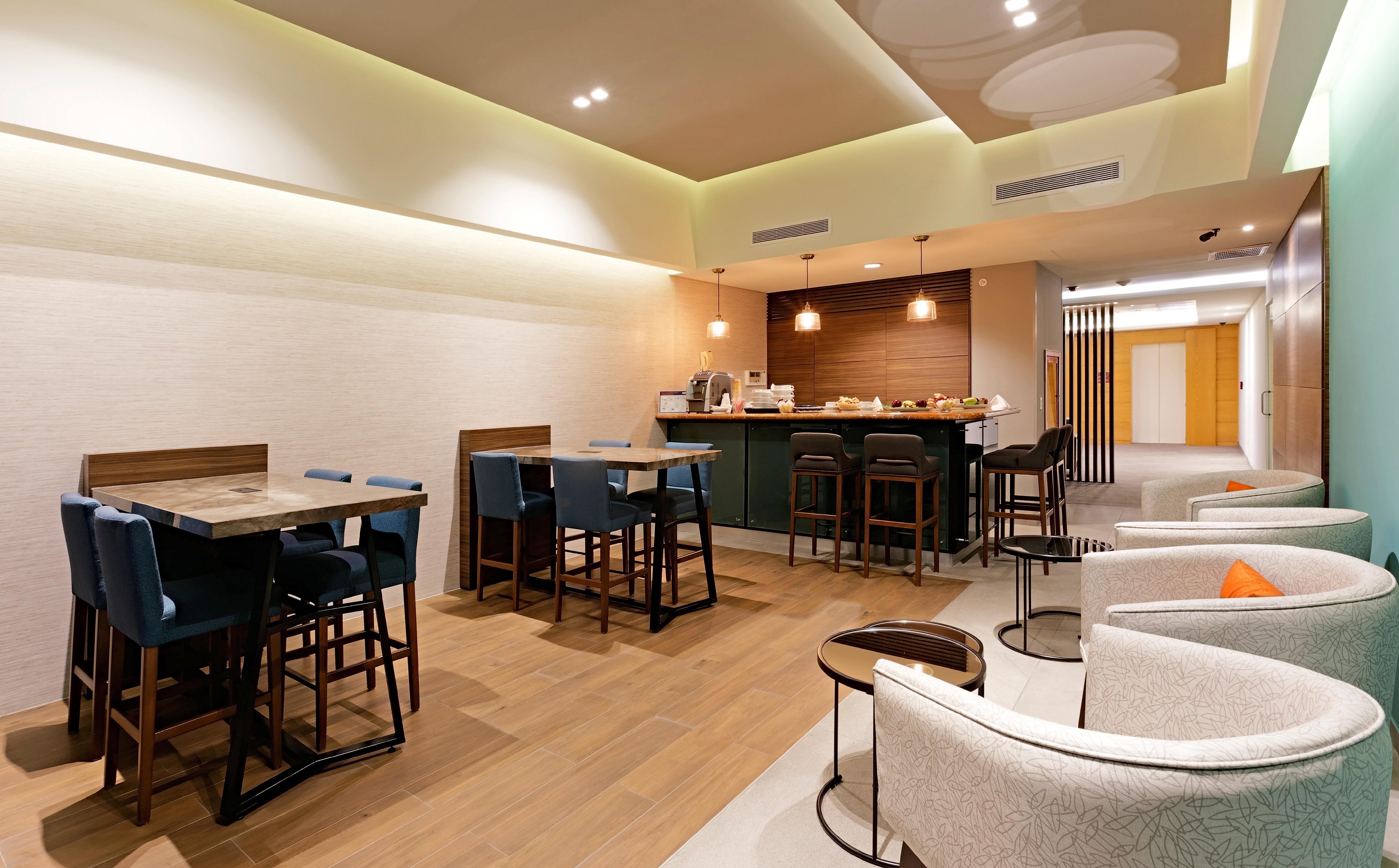 Holiday Inn Express Villahermosa By Ihg Exteriör bild