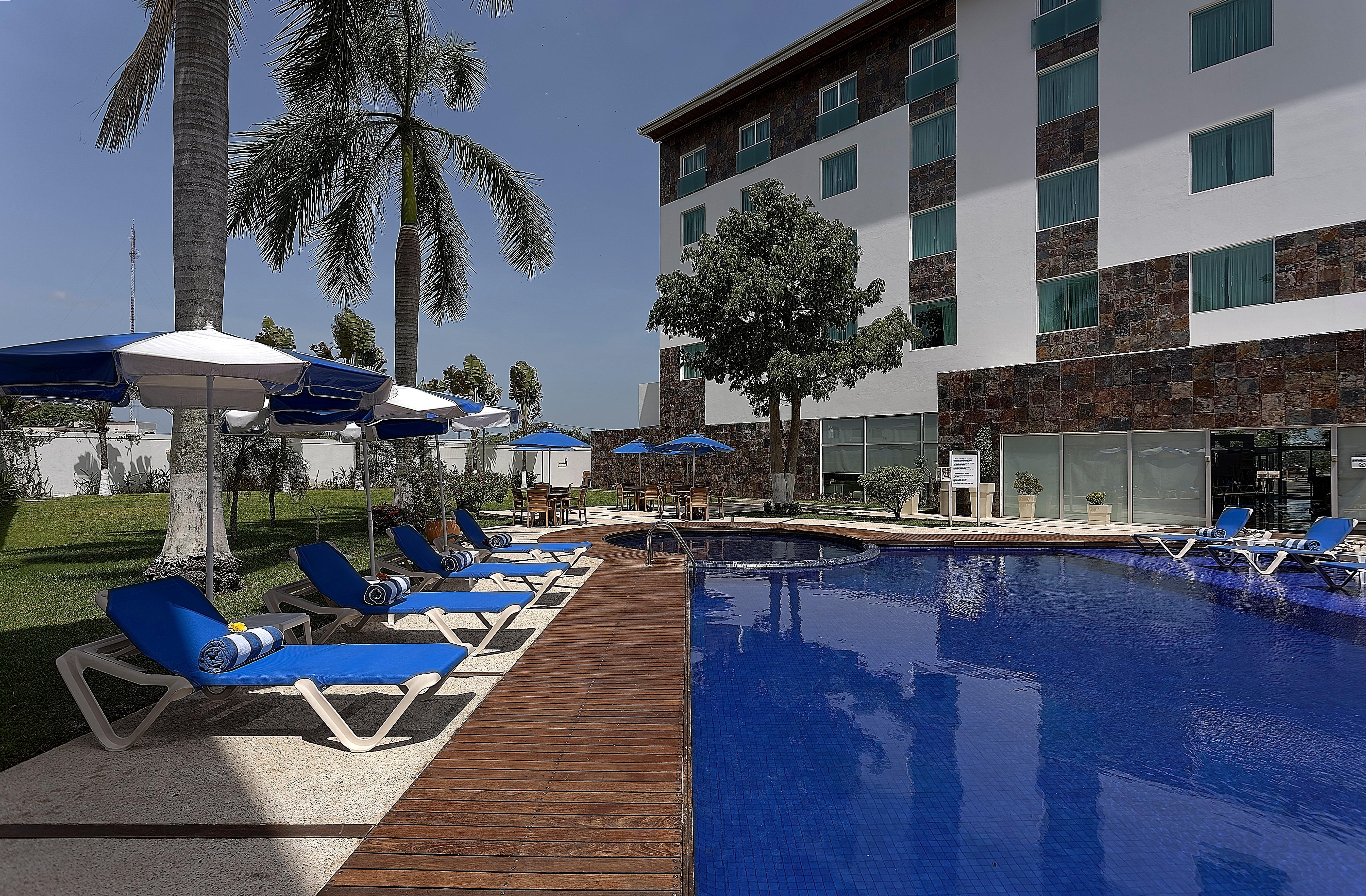 Holiday Inn Express Villahermosa By Ihg Exteriör bild
