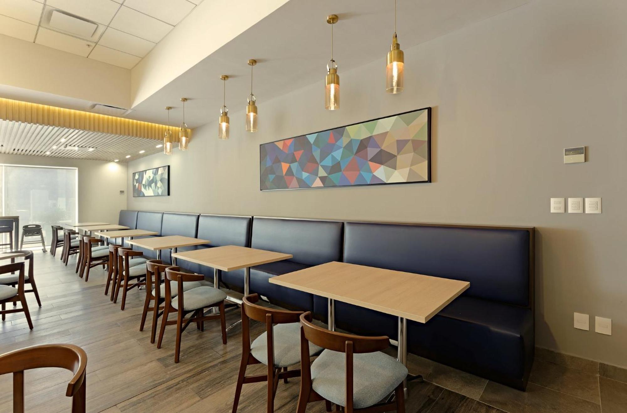 Holiday Inn Express Villahermosa By Ihg Exteriör bild