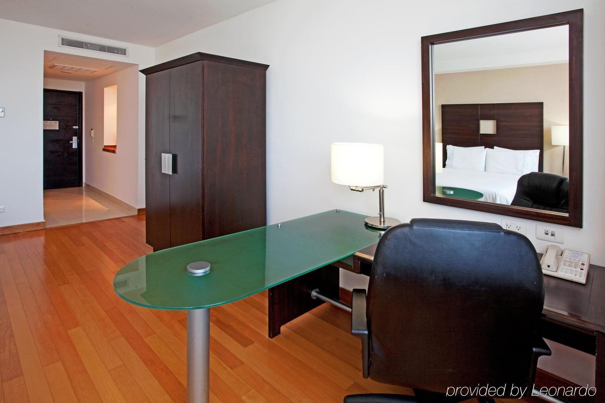 Holiday Inn Express Villahermosa By Ihg Rum bild